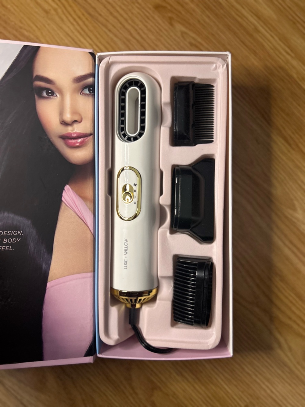 New- L+W Bio Opulence White & Gold Lightweight Hair Dryer - Picture 2 of 4